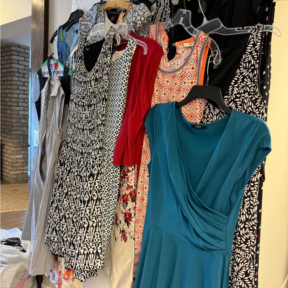 Stylish Patterned And Solid Dresses And Slacks Bu… - image 3